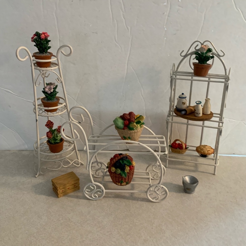 Hallmark Miniature Collection